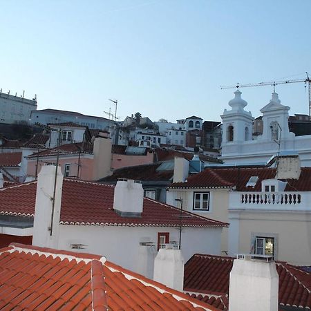 Stylish Lisbon Apartment In Alfama Exterior foto