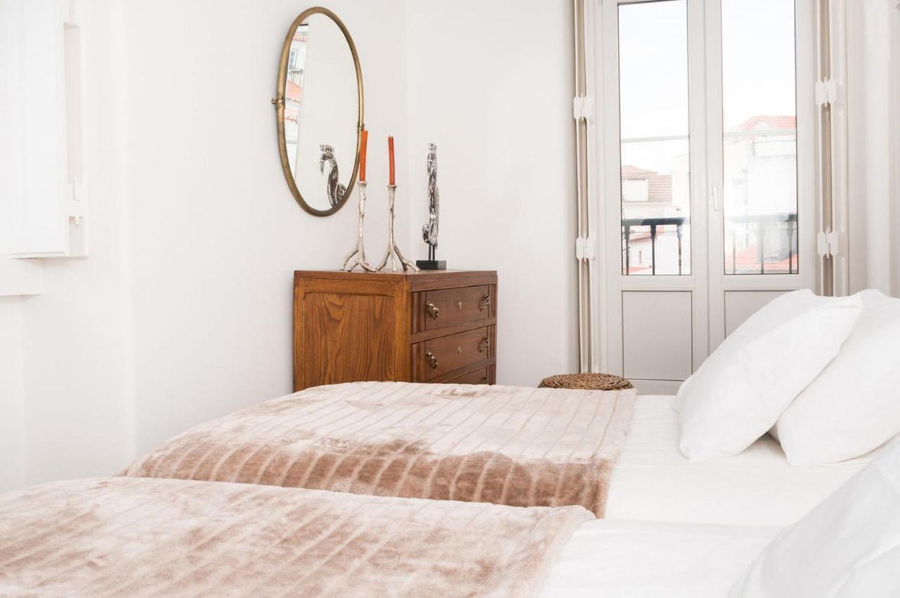 Stylish Lisbon Apartment In Alfama Exterior foto